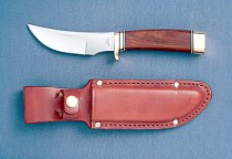 KNIFE R105S Deepwoods Hunter