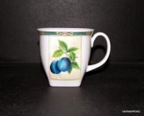 Mug 0.33 l angular 80H white.