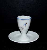 Egg cup with stand, goose porcelain.