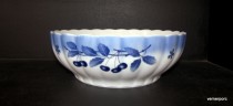 Blue Cherry Bowl decor. Diameter: 310 mm, height: 105 mm.