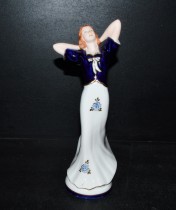 Porcelain statuette Girl, isis 22265