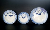 Plate set, porcelain Blue Cherry, 18 pieces