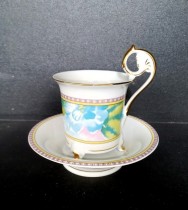 Cup with saucer on legs Meissen 0.2l.