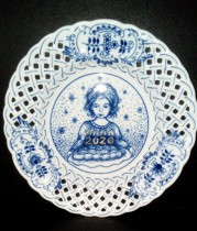 Annual plate 2020 blue onion, hanging 18 cm