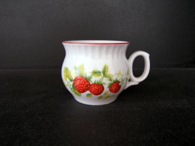 Mug Dar strawberry red line 0.29 l. 6pcs