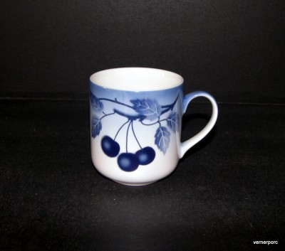 Blue Mug Cherry 0.33l 6pcs