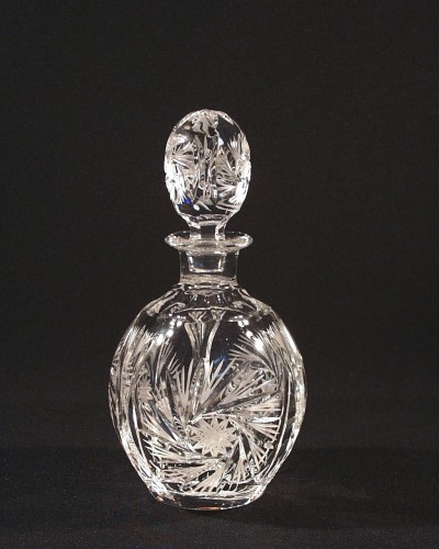 Cut crystal bottle 40125/26008/055 0.55 l.