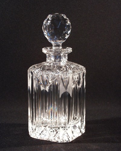 Cut crystal bottle 41081/38034/080 0.8 l