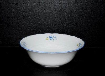 Deep bowl for soup or salad 19cm.