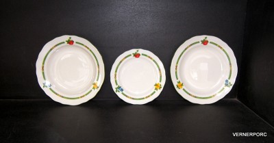 18 piece set of dishes, decor fruit, ivory.