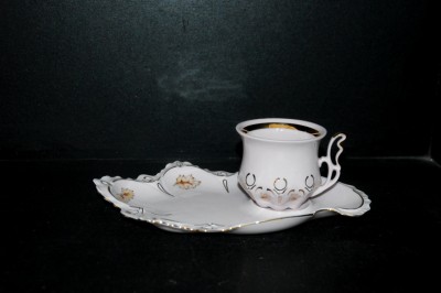 Cup and saucer Lenka paw, oak leaf, pink porcelain