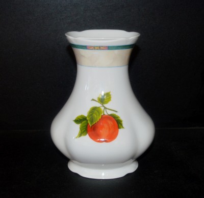 Large vase Mary Anne 80H, porcelain fruit, 19 cm.